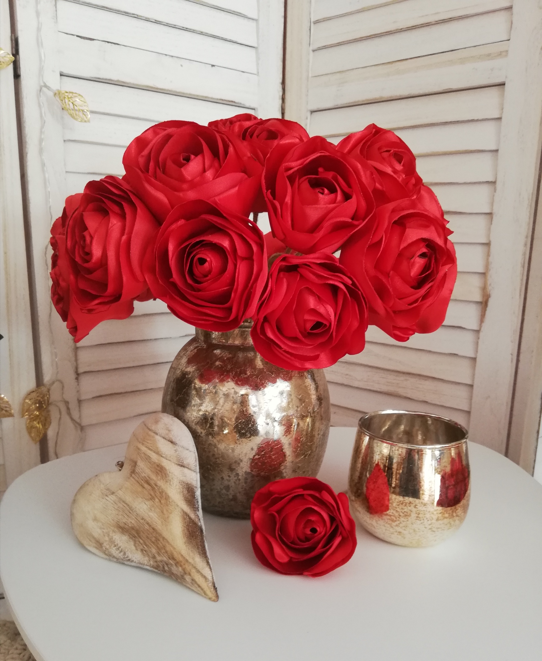 Rose rouge en satin - L'atelier de Lyli Rose